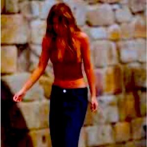 BY ZARA A RED VIBRANT HALTER CROP TOP! MOST BEAUTIFUL COLOR FOR THE SUMMER!❤️